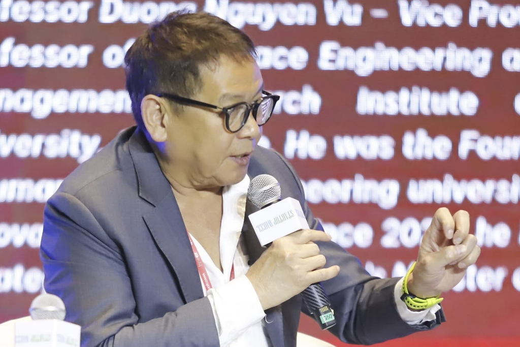 GS. Dương Nguyên Vũ